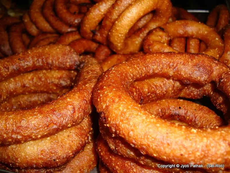 Sel-Roti -Fried Rice Bread - (सेल-रोटि)