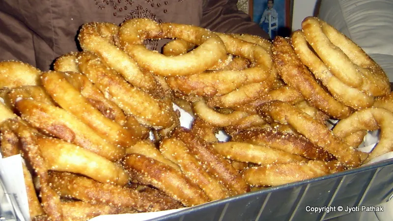 Sel-Roti -Fried Rice Bread - (सेल-रोटि)