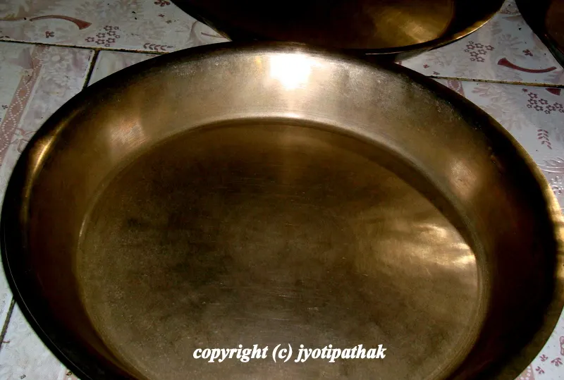 Nepali Dhindo - ढिडोँ - (Cornmeal Porridge)
