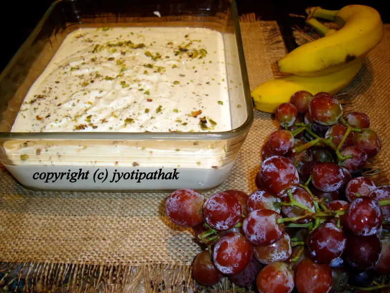... sprinkle the chopped pistachios on top to garnish
