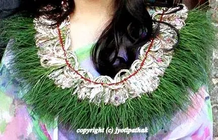 Dubo Grass Garland - (हरियो दुबो घास को माला)