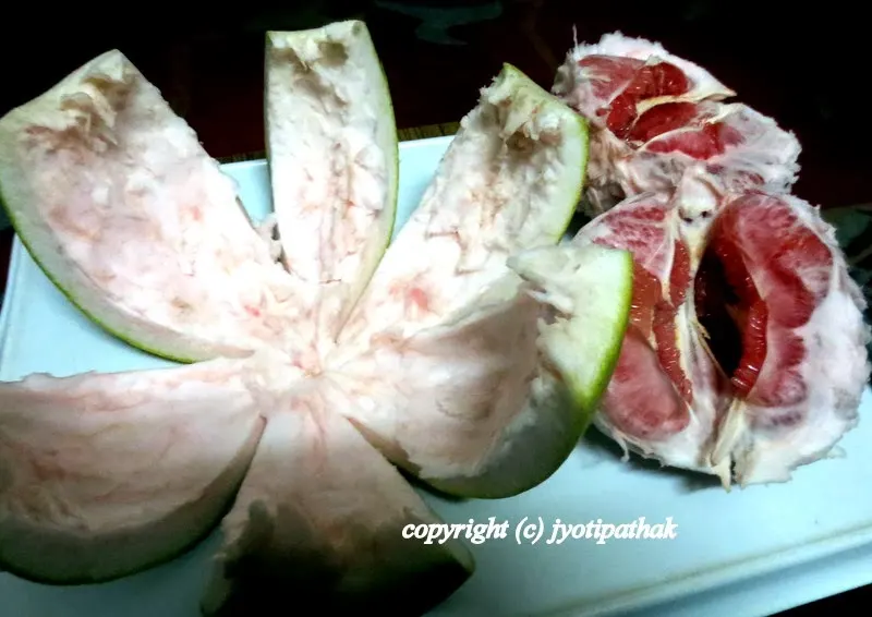 Pomelo Salad (Bhogate Saadeko) – भोगटे or भगटे सांधेको