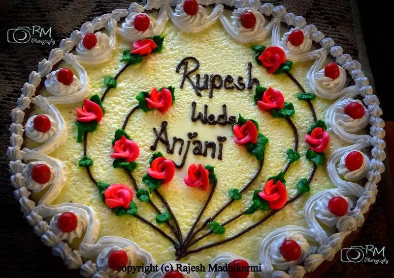 Here is a picture of decorated juju dhau that is made specially for a Nepali wedding - transforming the basic yogurt to a work of art - photo courtesy Rajesh Madhikarmi, Bhaktapur, Nepal