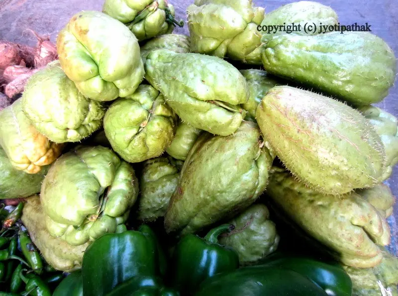 Iskush for sale at Nepali vegetable markets