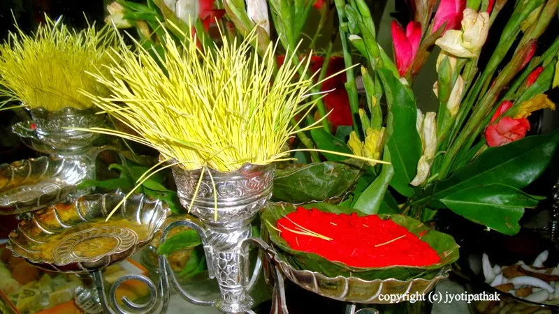 Tikaa and Jamaraa (Bijaya Dashami)