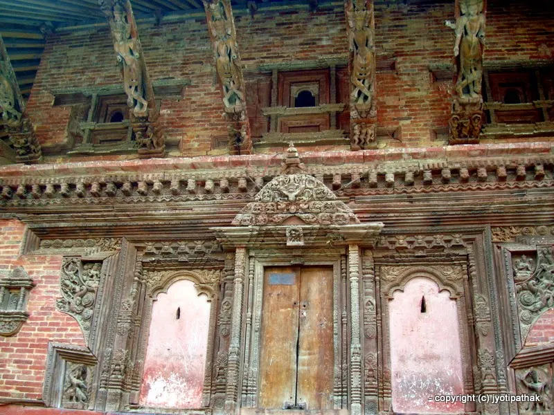 Rich history, beautiful wood carving, gold topped pagodas, stunning temples - many turned to dust