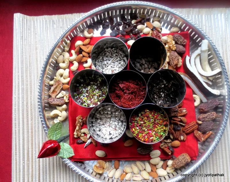 Nepali Paan Battaa - नेपाली पानबट्टा (After-meal Refresher)