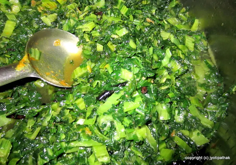 Raayo ko Saag (Mustard Greens)